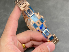 Audemars Piguet si concentra sui grandi beni di fabbrica