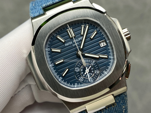 Patek Philippe Fokus pada barangan kilang besar