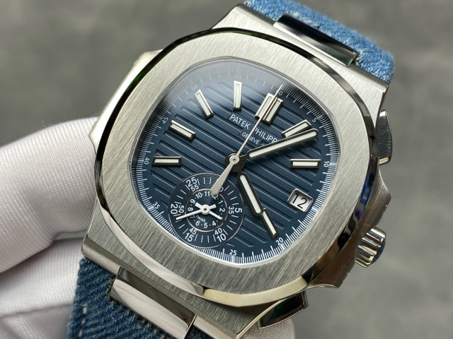 Patek Philippe Fokus pada barangan kilang besar