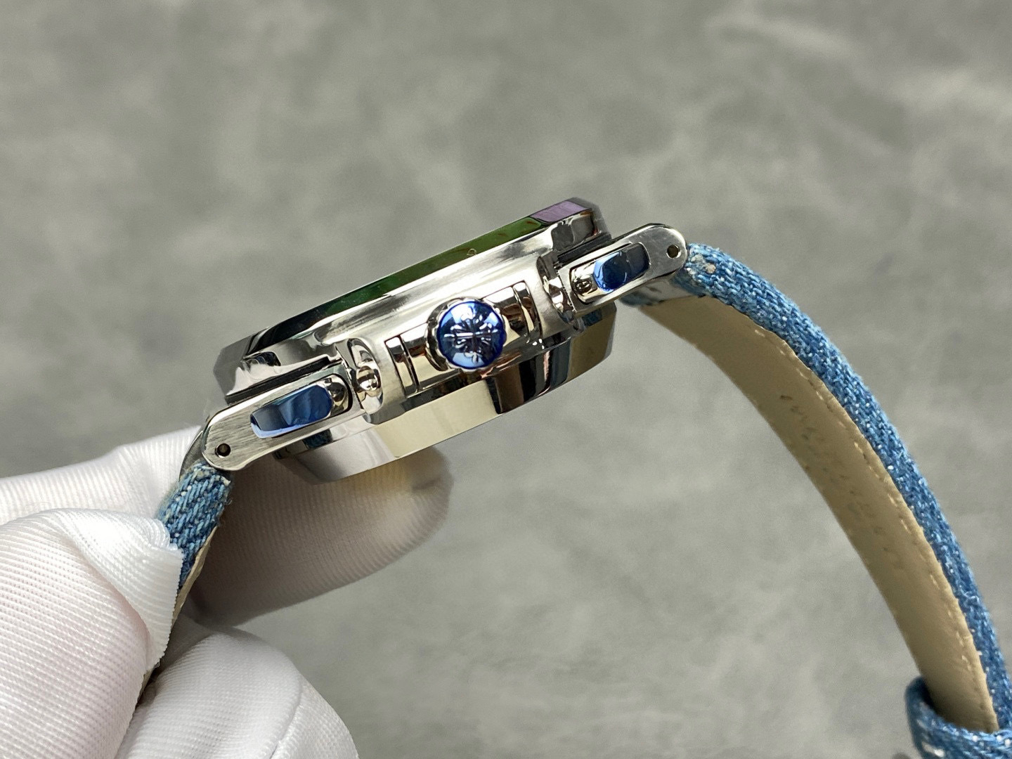 Patek Philippe Fokus pada barangan kilang besar