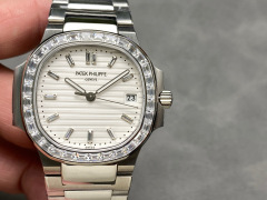 Patek Philippe Fokus pada barangan kilang besar