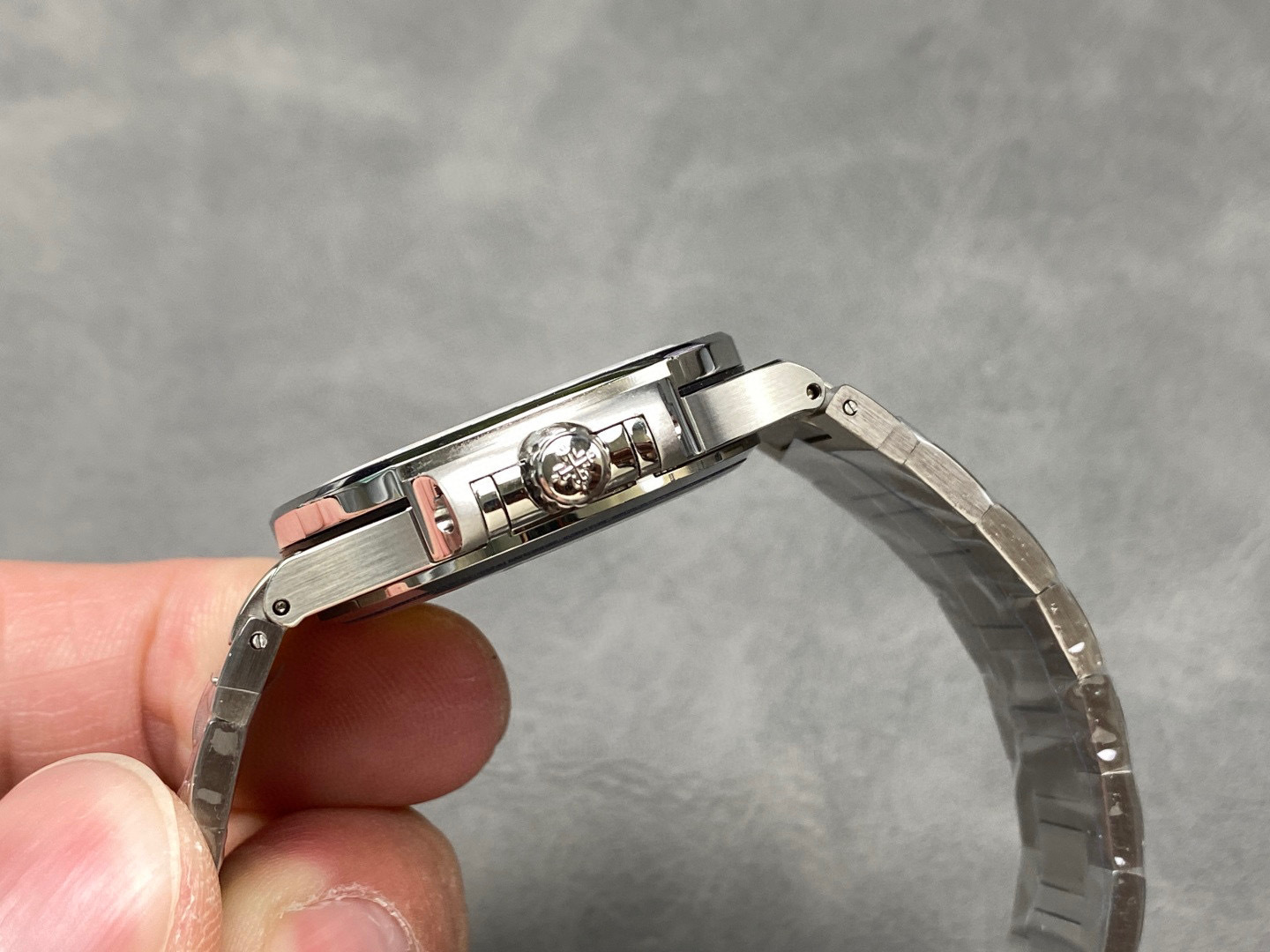Patek Philippe Fokus pada barangan kilang besar