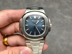 Patek Philippe Fokus pada barangan kilang besar