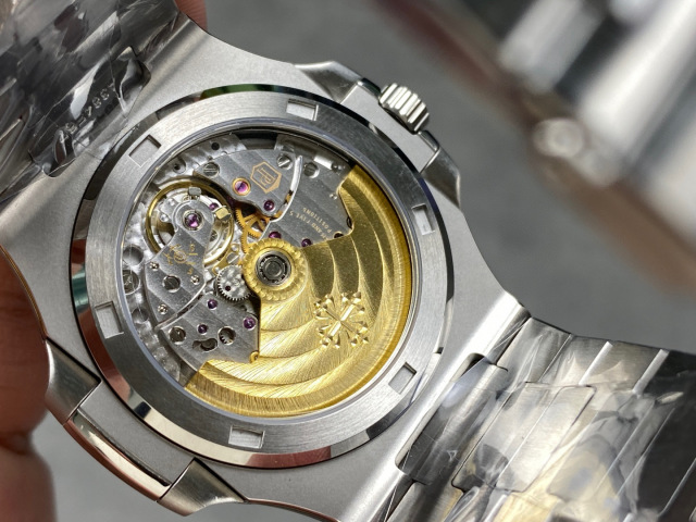Patek Philippe Fokus pada barangan kilang besar