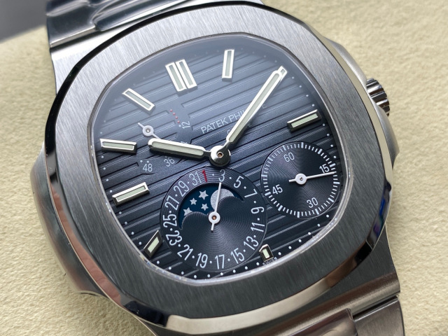 Patek Philippe  Focus on big factory goods