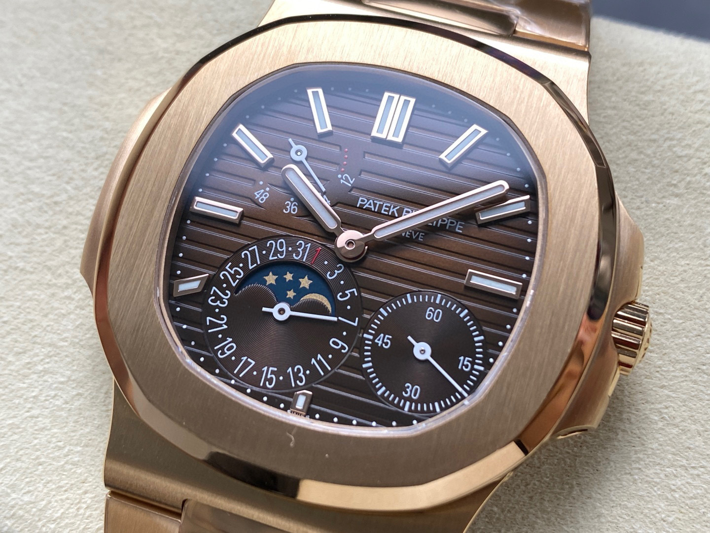 Patek Philippe  Focus on big factory goods