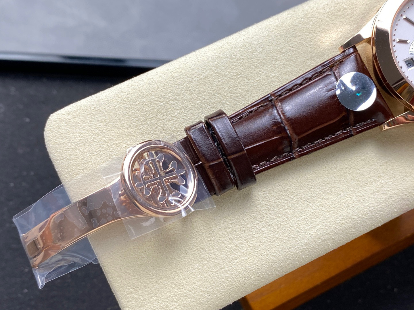 Patek Philippe Fokus pada barangan kilang besar