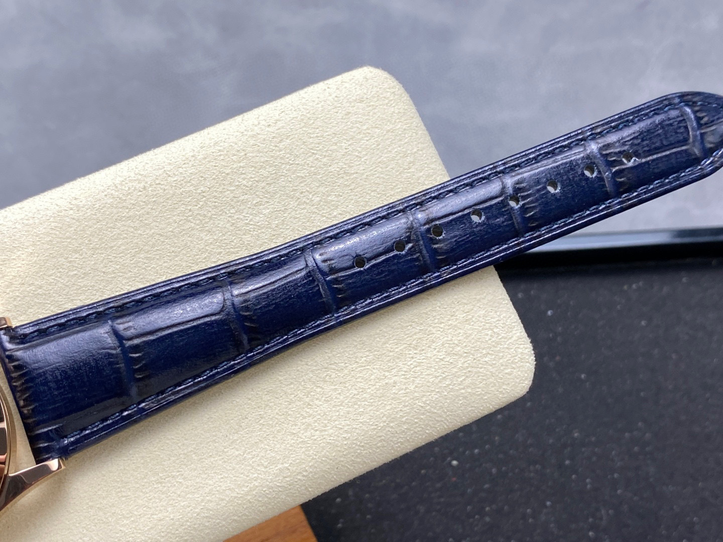 Patek Philippe  Focus on big factory goods