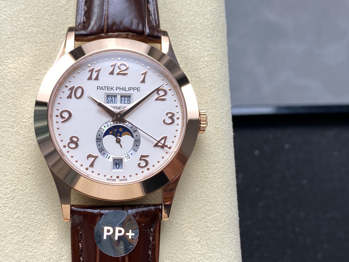 Patek Philippe Fokus pada barangan kilang besar