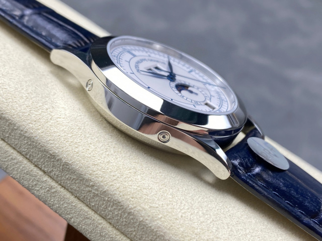 Patek Philippe Fokus pada barangan kilang besar