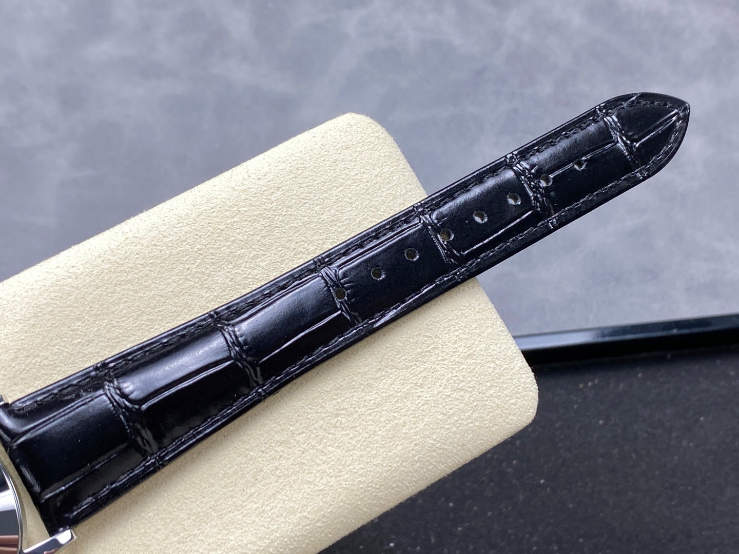Patek Philippe Fokus pada barangan kilang besar