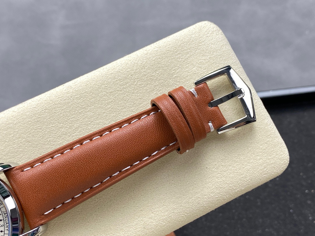 Patek Philippe Fokus pada barangan kilang besar