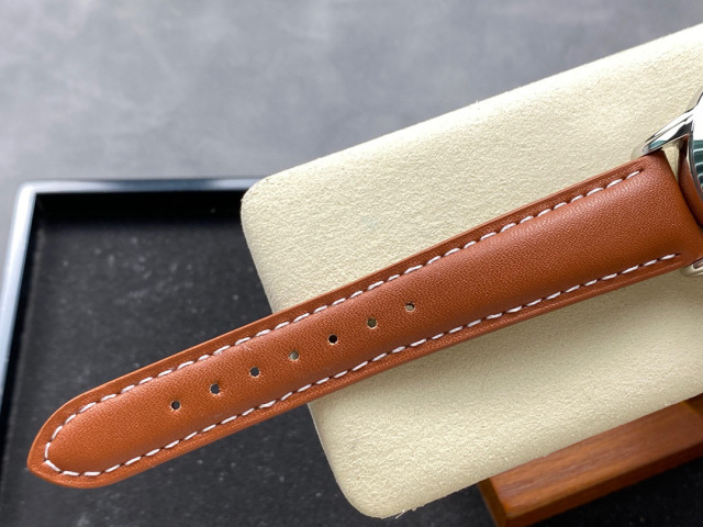 Patek Philippe Fokus pada barangan kilang besar