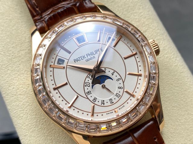 Patek Philippe  Focus on big factory goods