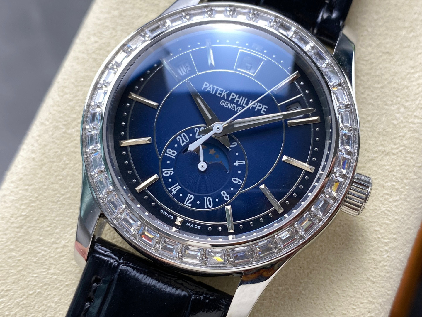 Patek Philippe si concentra sui beni di grandi fabbriche