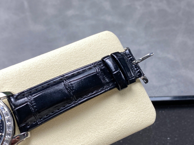 Patek Philippe si concentra sui beni di grandi fabbriche
