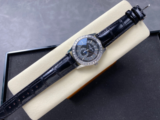 Patek Philippe Fokus pada barangan kilang besar