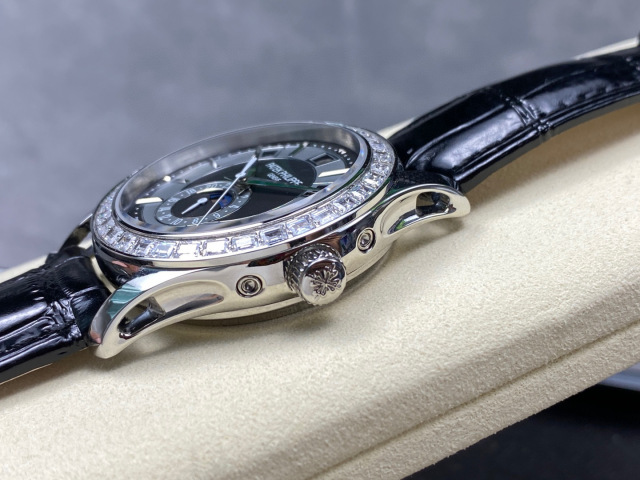 Patek Philippe Fokus pada barangan kilang besar