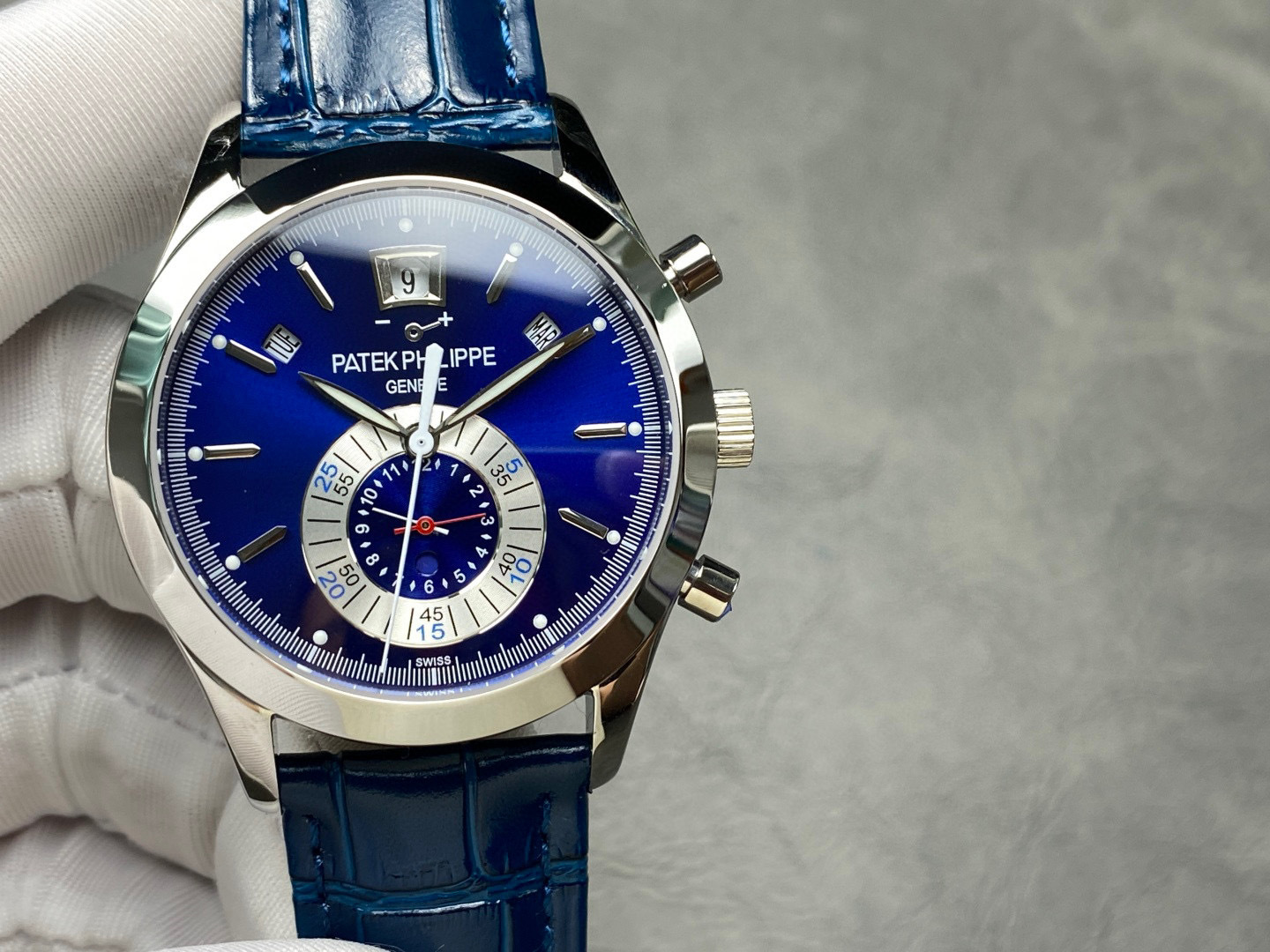 Patek Philippe si concentra sui beni di grandi fabbriche