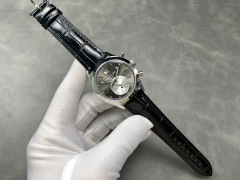 Patek Philippe si concentra sui beni di grandi fabbriche