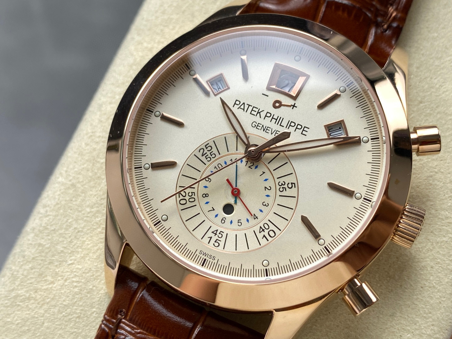 Patek Philippe Fokus pada barangan kilang besar