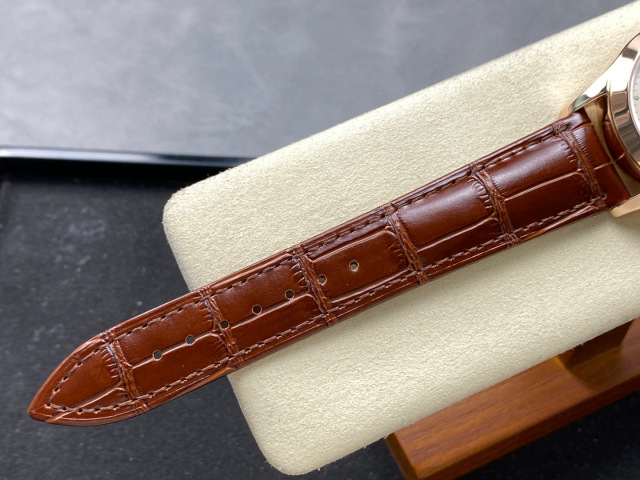 Patek Philippe Fokus pada barangan kilang besar