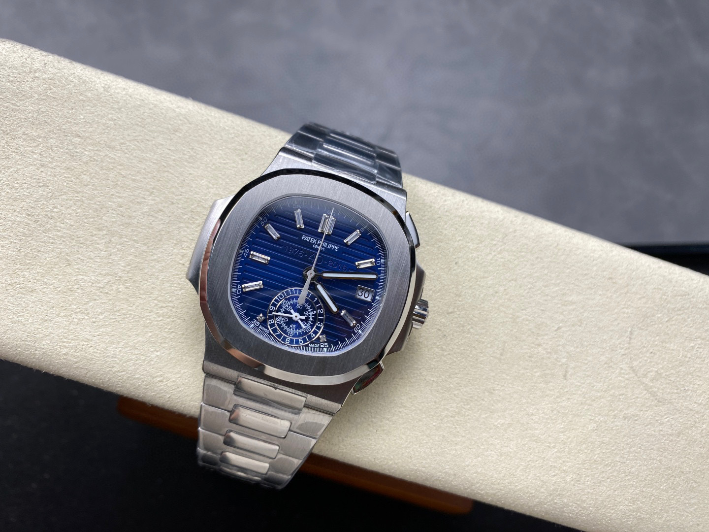 Patek Philippe  Focus on big factory goods