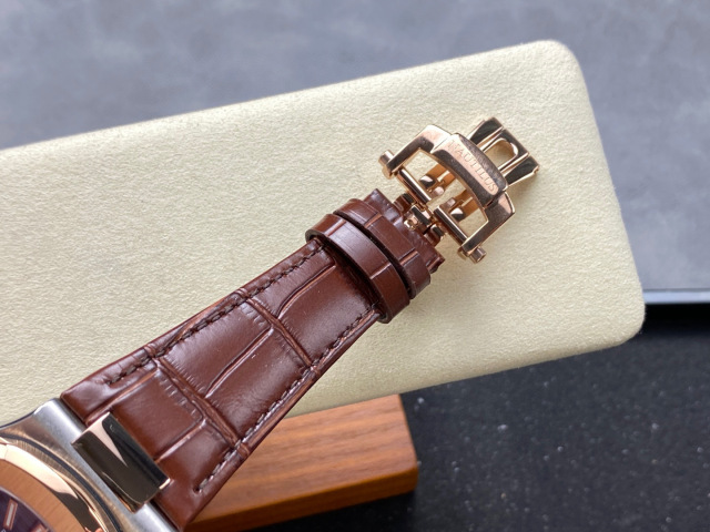 Patek Philippe si concentra sui beni di grandi fabbriche