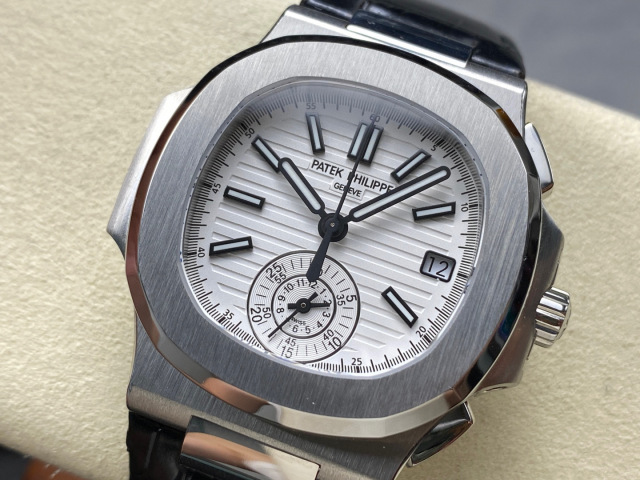 Patek Philippe si concentra sui beni di grandi fabbriche