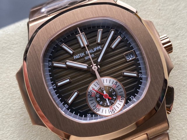 Patek Philippe Fokus pada barangan kilang besar