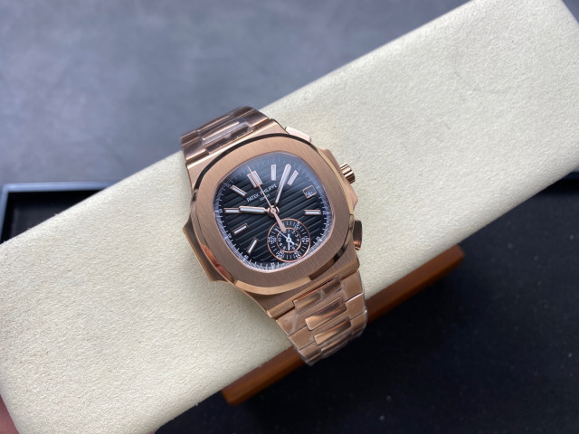Patek Philippe si concentra sui beni di grandi fabbriche
