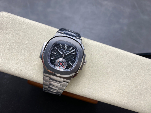 Patek Philippe Fokus pada barangan kilang besar