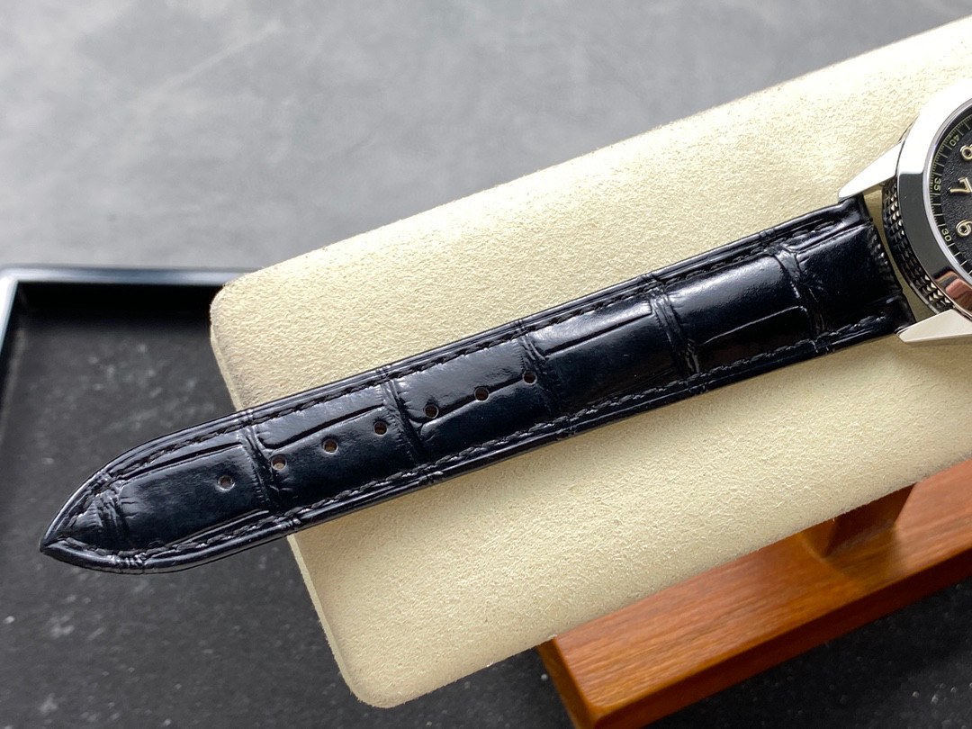 Patek Philippe  Focus on big factory goods