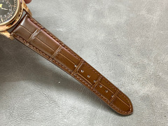 Patek Philippe si concentra sui beni di grandi fabbriche