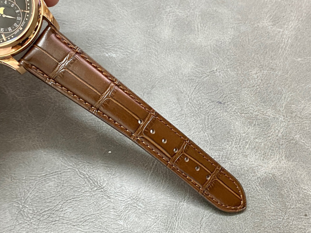 Patek Philippe si concentra sui beni di grandi fabbriche