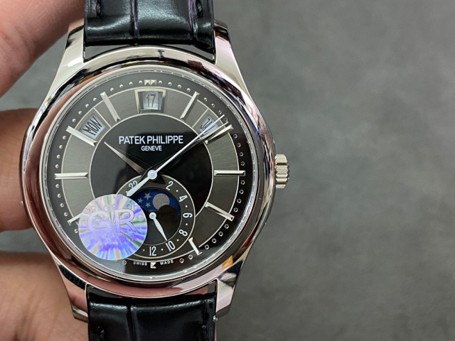 Patek Philippe Fokus pada barangan kilang besar