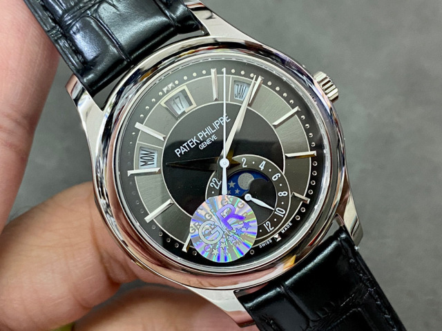 Patek Philippe Fokus pada barangan kilang besar