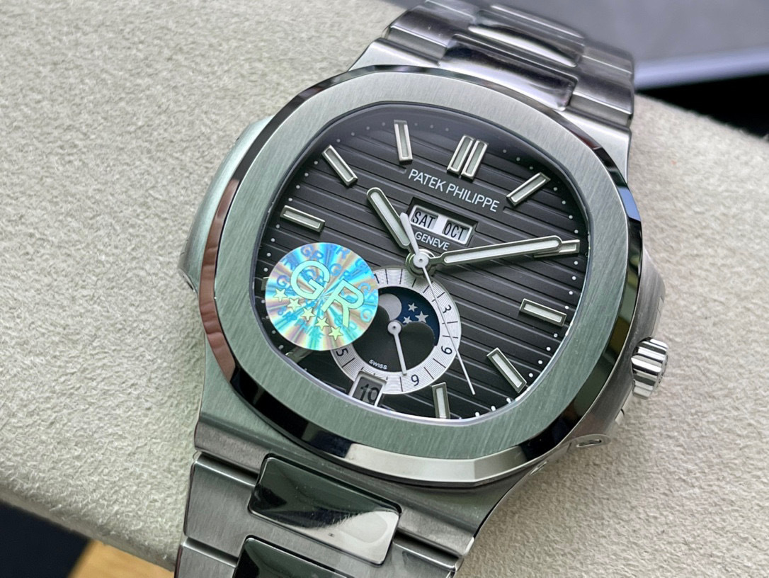 Patek Philippe  Focus on big factory goods