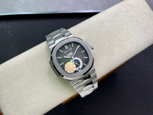 Patek Philippe  Focus on big factory goods