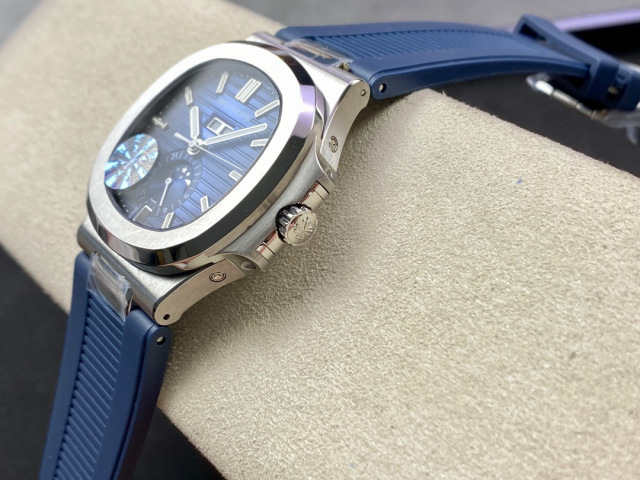 Patek Philippe  Focus on big factory goods