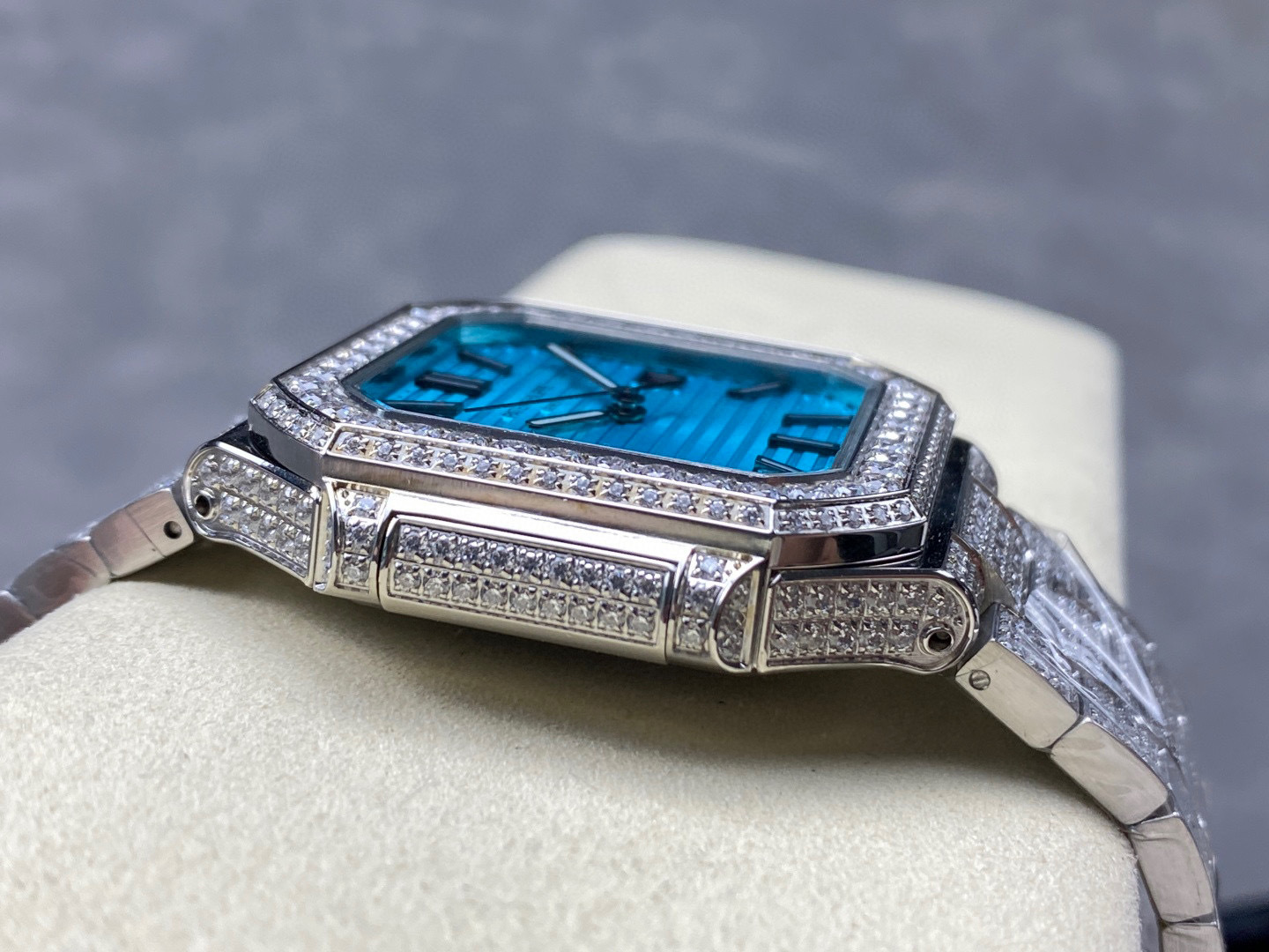 Patek Philippe Fokus pada barangan kilang besar