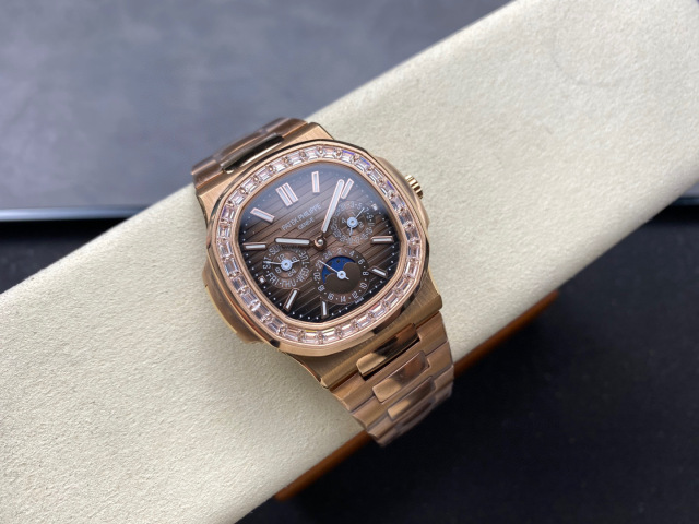 Patek Philippe  Focus on big factory goods