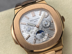 Patek Philippe Fokus pada barangan kilang besar