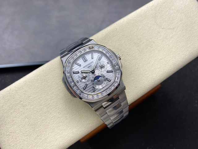 Patek Philippe  Focus on big factory goods