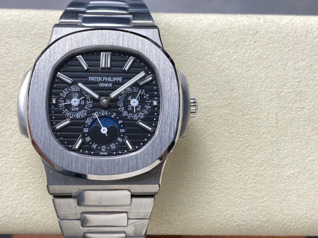 Patek Philippe Fokus pada barangan kilang besar