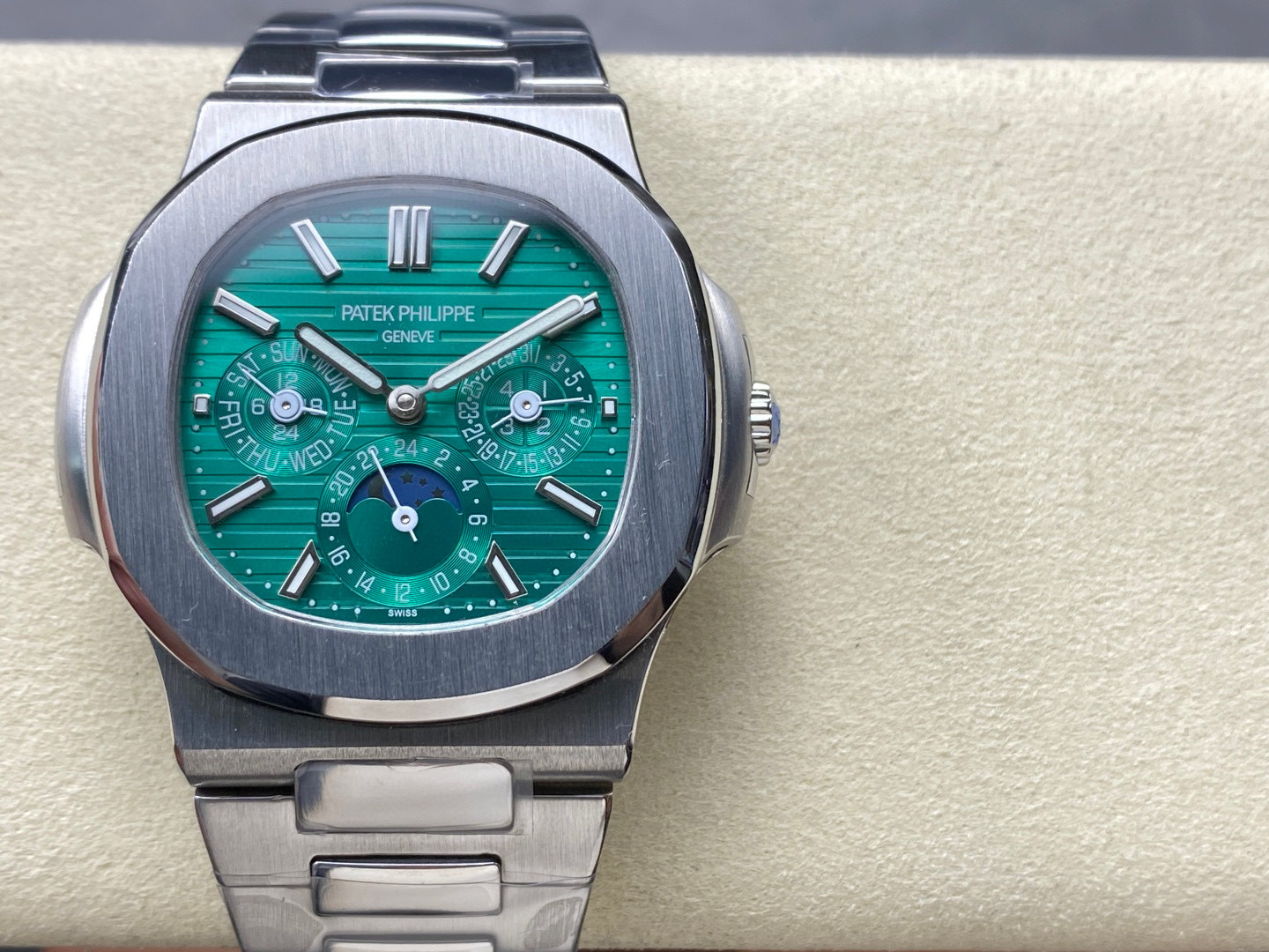 Patek Philippe  Focus on big factory goods