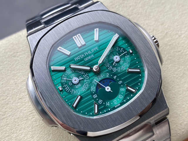 Patek Philippe  Focus on big factory goods