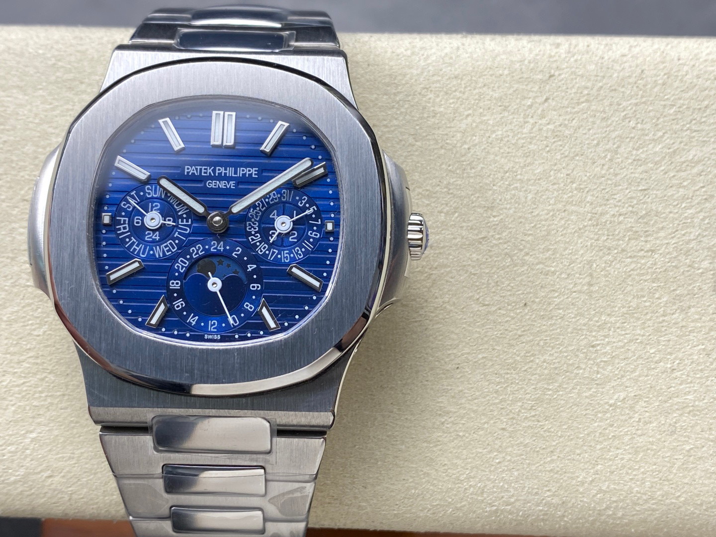 Patek Philippe  Focus on big factory goods
