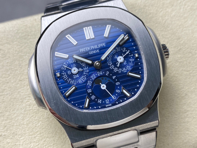 Patek Philippe  Focus on big factory goods