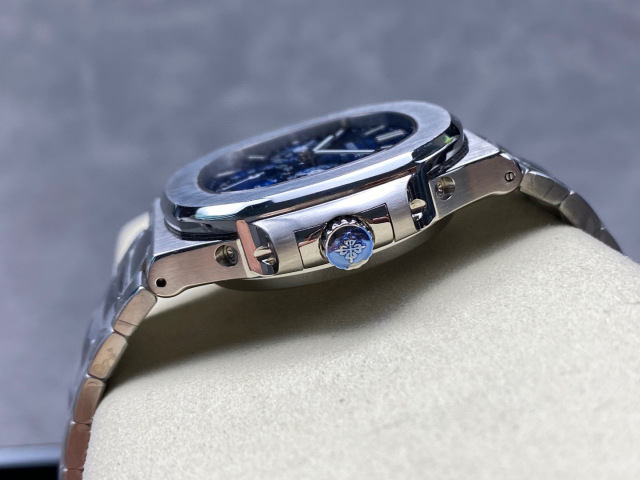 Patek Philippe  Focus on big factory goods